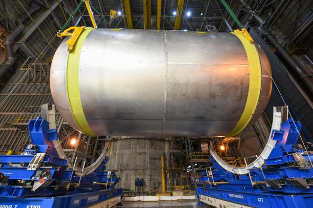 NASA image: NASA Prepares Artemis II Liquid Oxygen Tank for Next Phase of Assembly